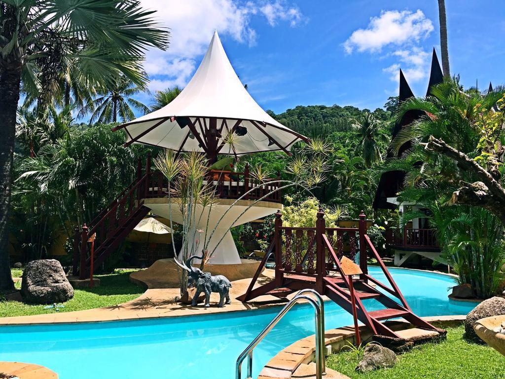Coco Palace Resort Nai Harn Экстерьер фото