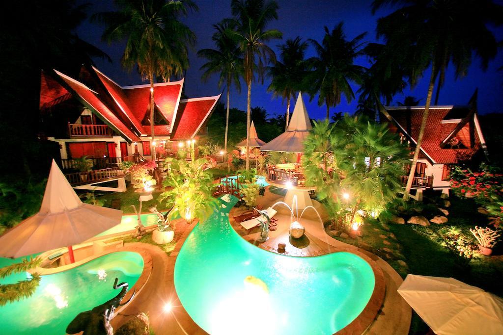 Coco Palace Resort Nai Harn Экстерьер фото