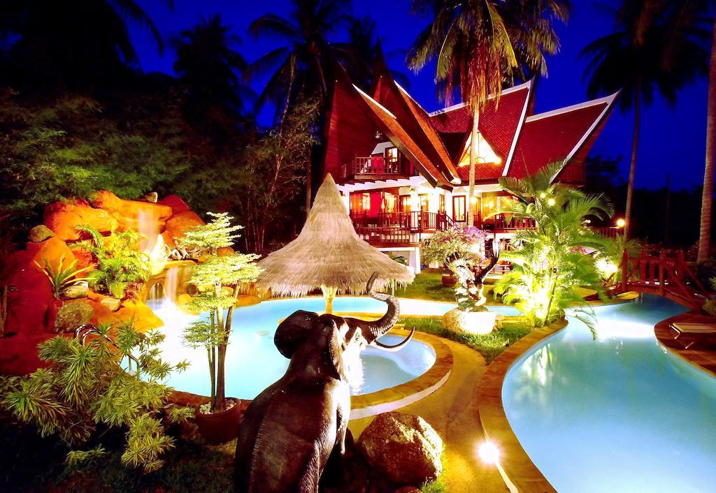 Coco Palace Resort Nai Harn Экстерьер фото
